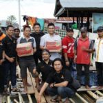 Peduli korban banjir, 72 community berikan bantuan kepada warga  Anetue