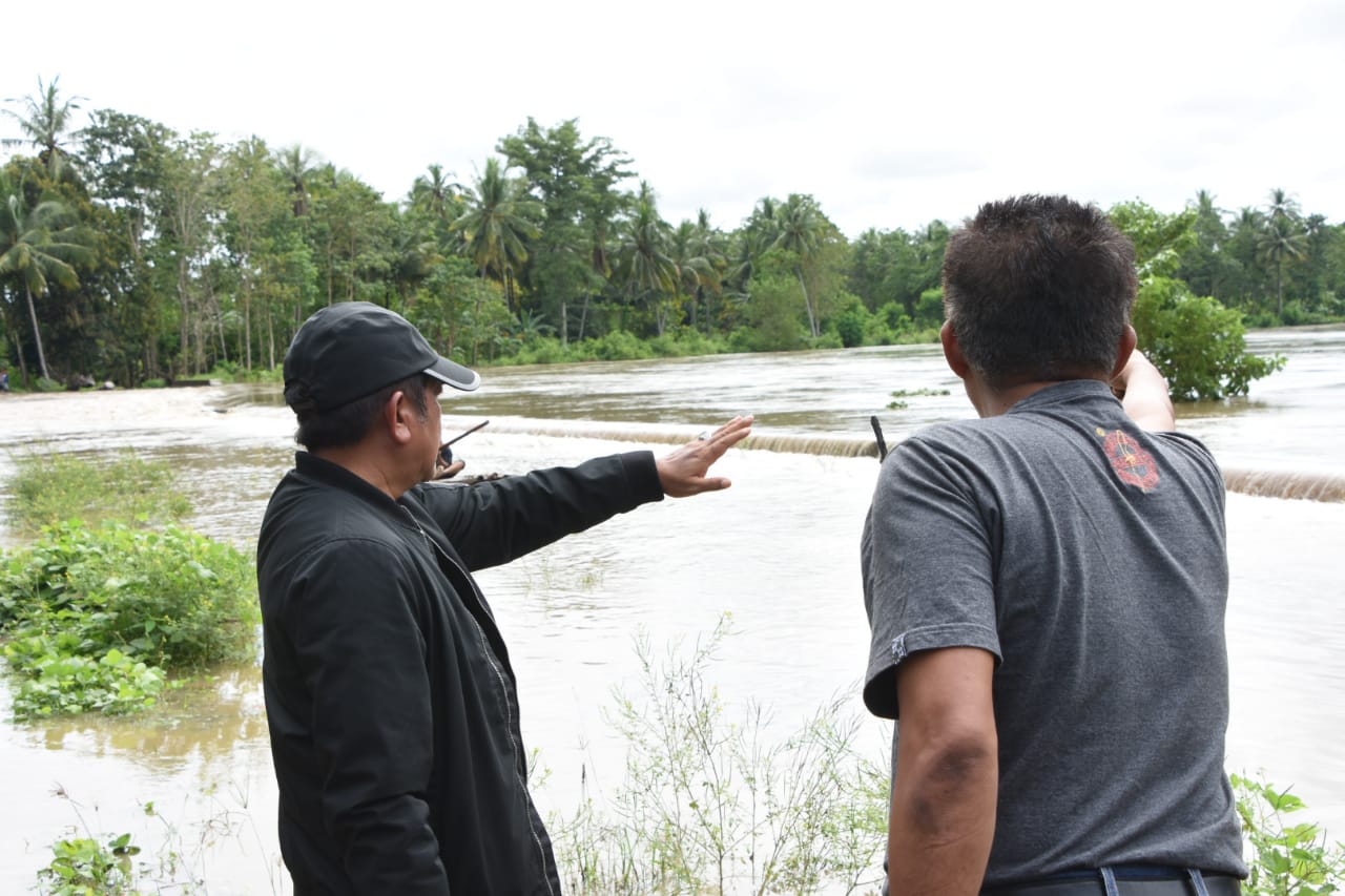 Bupati Soppeng, Masyarakat Yang Terdampak Banjir Segera Di Beri Bantuan