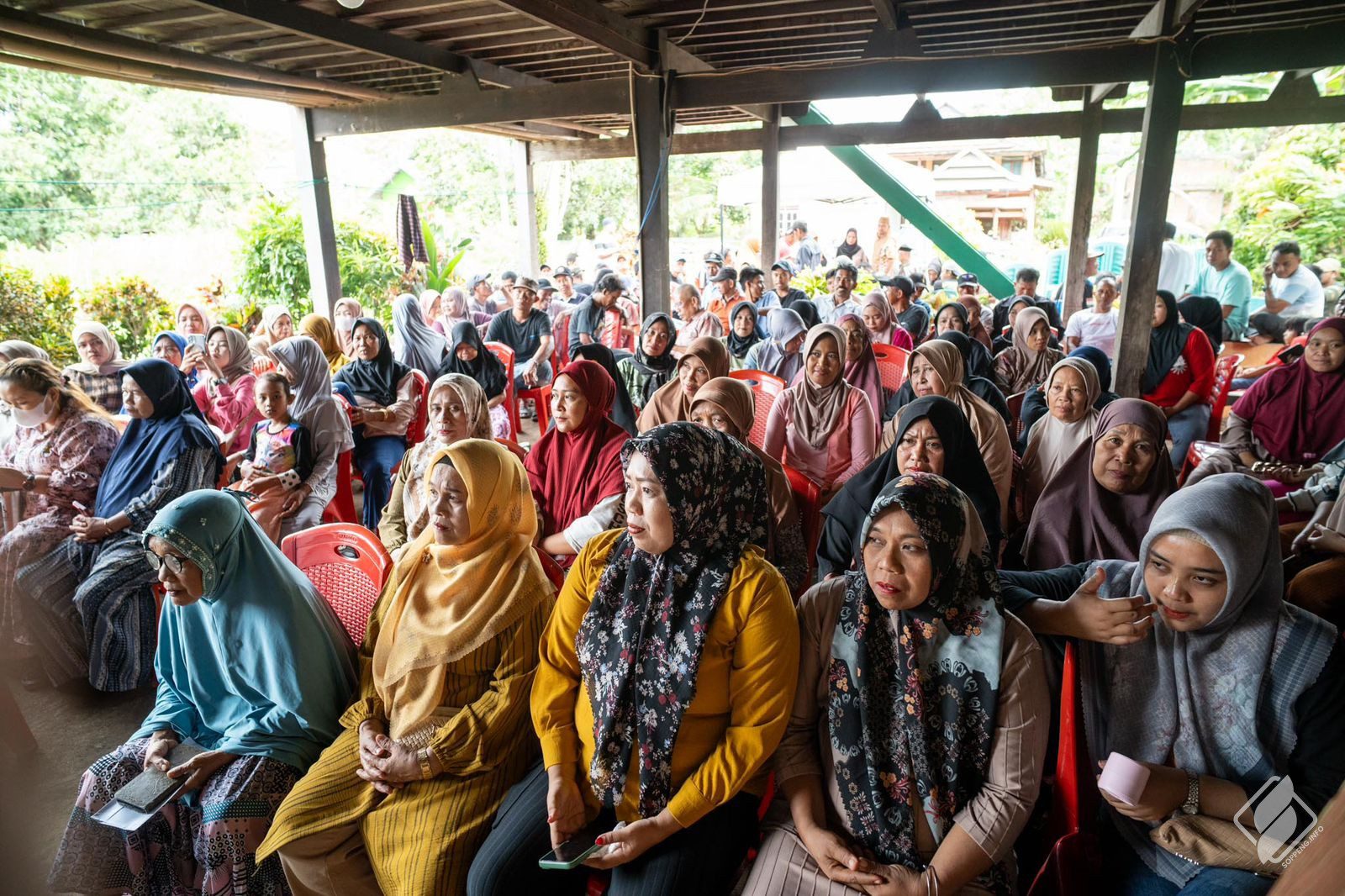 Perdana Reses, Andi Muhammad Ikram Kunjungi 2 Desa di Soppeng